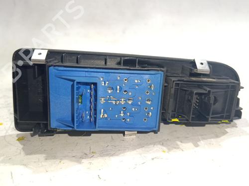 Left front window switch FIAT GRANDE PUNTO (199_) 1.9 D Multijet | BP39227969I27 - Image 3