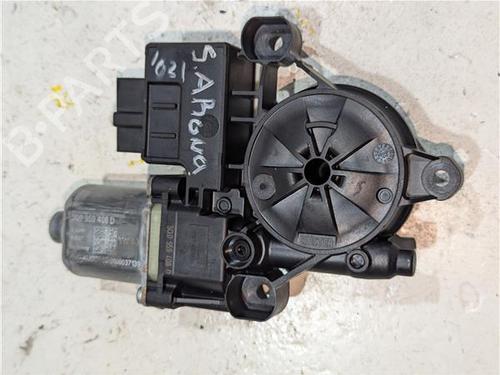Right rear window motor SEAT ARONA (KJ7, KJP) 1.0 TSI | BP23925098E22 