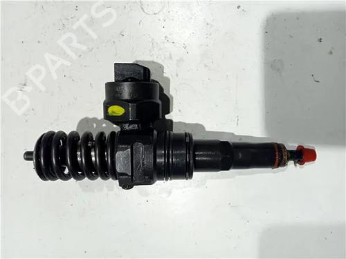 Used Injector VW GOLF IV (1J1) 1.4 16V (75 hp) 23931343
