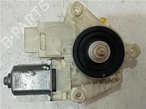 Right front window motor SEAT TOLEDO IV (KG3) 1.2 TSI | BP23913153E20 