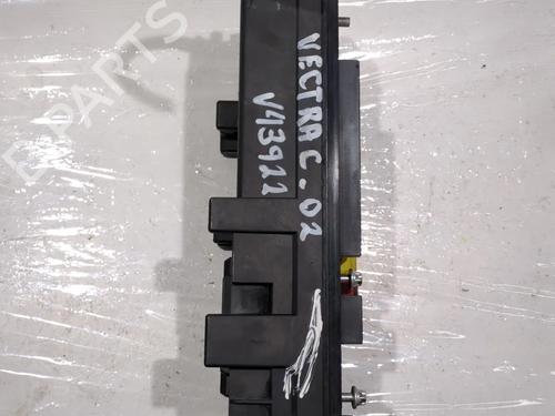 Sikringsdose OPEL VECTRA C (Z02) 2.0 DTI 16V (F69) | BP23928443E1