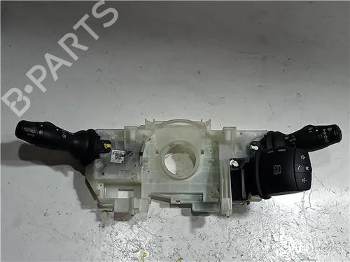 Used Switch RENAULT GRAND SCÉNIC III (JZ0/1_) 1.9 dCi (JZ0J, JZ0N, JZ1K, JZ1S) (131 hp) 23915454
