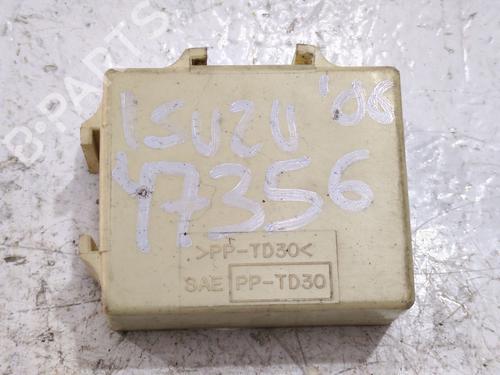 Used Electronic module ISUZU D-MAX I (TFR, TFS) 2.5 DiTD 4x4 (TFS54) (101 hp) 32844613