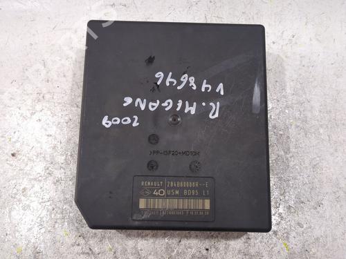 Used Fuse box Fuse box RENAULT MEGANE III Coupe (DZ0/1_) 1.9 dCi (DZ0N, DZ0J, DZ1J, DZ1K) (131 hp) 34264529 34264529