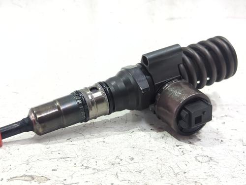Used Injector Injector AUDI A4 B7 (8EC) 2.0 TDI 16V (140 hp) 40041351 40041351