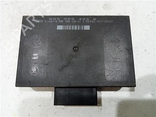 Used Comfort control module VW POLO IV (9N_, 9A_) 1.9 TDI (101 hp) 23907729