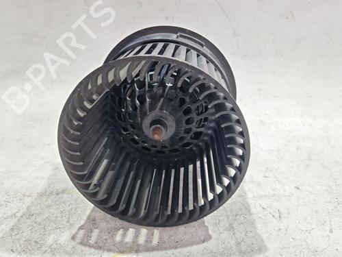 Used Heater blower motor PEUGEOT 308 I (4A_, 4C_) 1.6 HDi (92 hp) 30773049