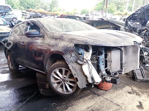 Brukte deler til RENAULT MEGANE IV Saloon 1.3 TCe 140 (LVNB) (140 hp) 2684882