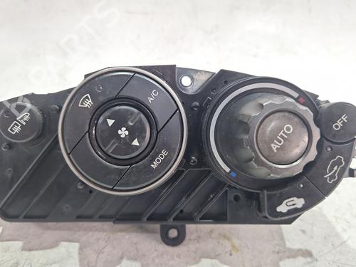Used Climate control Climate control HONDA CIVIC VIII Hatchback (FN, FK) 2.2 CTDi (FK3) (140 hp) 33321737 33321737