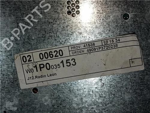 Radio SEAT LEON (1P1) 2.0 TDI 16V | BP23918040E6 