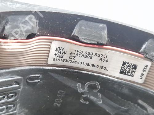 Steering wheel VW GOLF V (1K1) 1.9 TDI | BP32669018C49