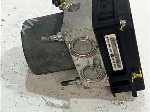 Used ABS pump NISSAN ALMERA II (N16) 2.2 dCi (136 hp) 23911198