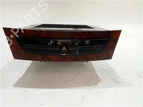 Used Switch MERCEDES-BENZ E-CLASS (W210) E 220 CDI (210.006) (136 hp) 23909684