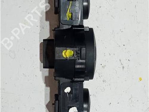 Climate control RENAULT MEGANE II Saloon (LM0/1_) 1.9 dCi | BP23918322I5 