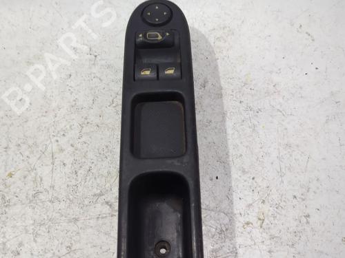 Used Left front window switch PEUGEOT 307 Break (3E) 1.6 HDi 110 (109 hp) 23927683
