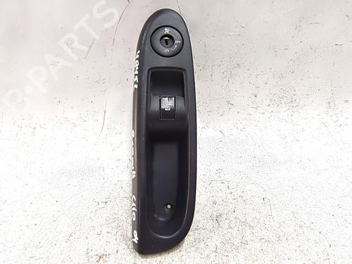 Used Right front window switch RENAULT CLIO II (BB_, CB_) 1.5 dCi (B/CB03) (80 hp) 32844619