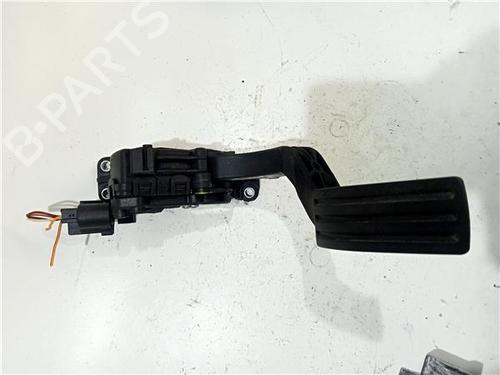 Used Pedal FORD FIESTA IV (JA_, JB_) 1.0 i (65 hp) 23931468