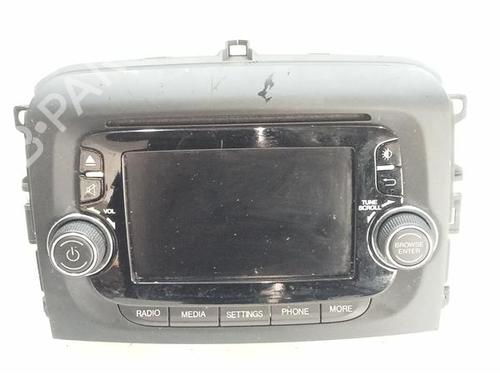 Used Radio FIAT 500L (351_, 352_) 1.6 D Multijet (199LYD1B) (105 hp) 23921806
