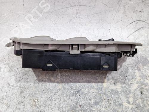 Left front window switch NISSAN ALMERA II (N16) 2.2 Di | BP29518716I27 