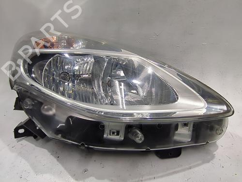 Used Right headlight Right headlight RENAULT CLIO III (BR0/1, CR0/1) 1.5 dCi (C/BR0G, C/BR1G) (68 hp) 32282407 32282407