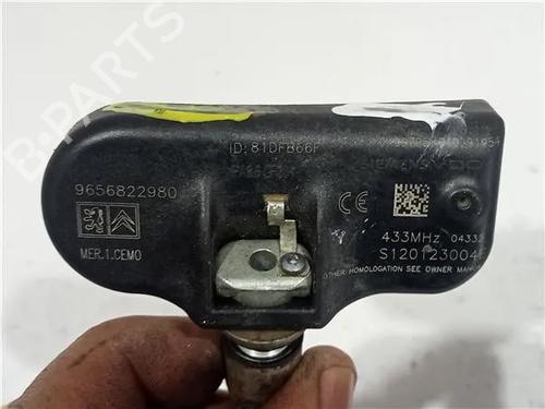 Elektronisk sensor PEUGEOT 407 (6D_) 2.0 HDi 135 (6DRHRH, 6DRHRE, 6DRHRG, 6DRHRJ) | BP24967842M84 