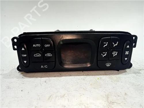 Used Climate control HYUNDAI SONATA IV (EF) 2.5 V6 24V (160 hp) 23930467