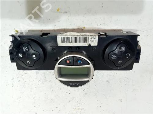 Commande Chauffage RENAULT MEGANE II Saloon (LM0/1_) 1.5 dCi (LM1E) (106 hp) 23932193