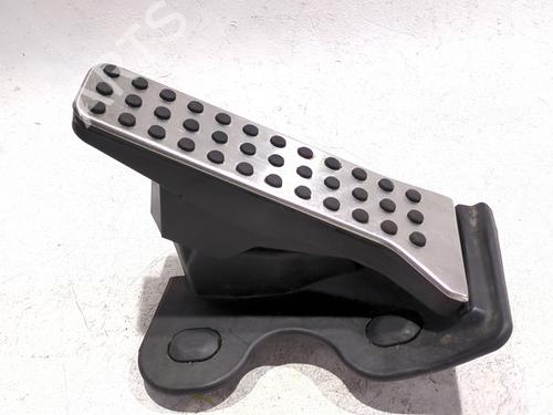Pedal MAZDA 3 (BM, BN) 2.2 D (150 hp) 31081826