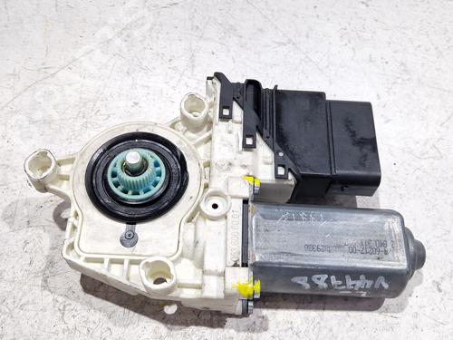 Rudehejsemotor bagstkærm venstre SEAT LEON (1P1) 1.9 TDI (105 hp) 30368699