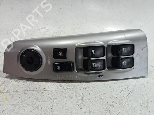 Used Left front window switch Left front window switch 36516132 36516132