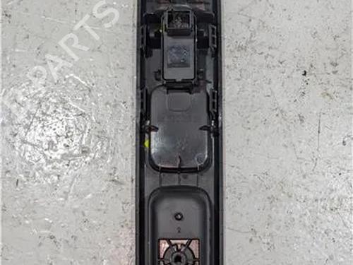 Right rear window switch PEUGEOT 3008 I MPV (0U_) 2.0 HDi 150 / BlueHDi 150 | BP23925193I28 