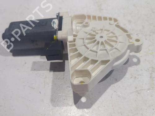 Used Left front window motor VW PASSAT B8 Variant (3G5, CB5) 2.0 TDI (150 hp) 23902614