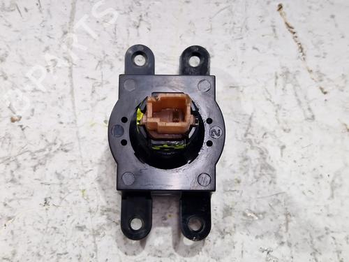 Switch NISSAN PATHFINDER III (R51) 2.5 dCi 4WD | BP31630253I30