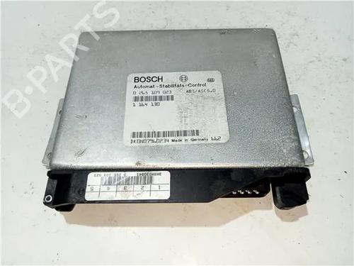 Used Control unit BMW 7 (E38) 730 d (184 hp) 23910915