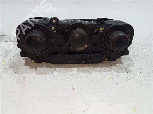 Used Climate control SEAT LEON (1P1) 2.0 TDI 16V (140 hp) 23917338
