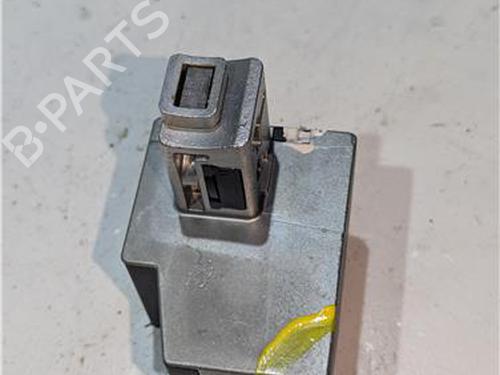 Contactslot PEUGEOT 2008 I (CU_) 1.5 BlueHDI 120 (120 hp) 23924581
