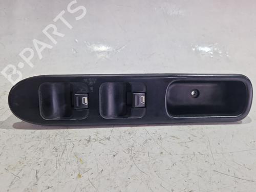 Used Left front window switch Left front window switch PEUGEOT 207 (WA_, WC_) 1.4 HDi (68 hp) 34622101 34622101