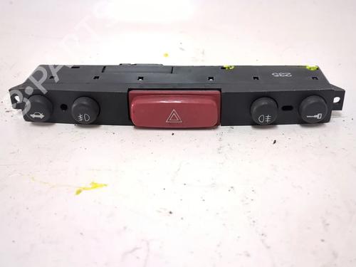 Advarselsbryter ALFA ROMEO 147 (937_) 1.9 JTDM 8V (937.AXD1A, 937.AXU1A, 937.BXU1A) (120 hp) 25017767