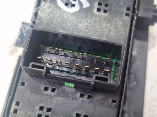 Left front window switch KIA CARENS III MPV (UN) 1.6 CRDi 110 | BP36767013I27 - Image 4