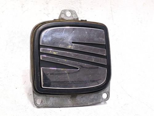 Poignée de hayon SEAT ALTEA (5P1) 1.9 TDI (105 hp) 32282443