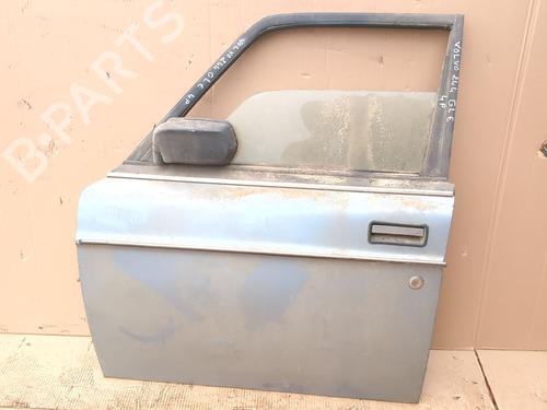 Used Left front door Left front door 39431950 39431950