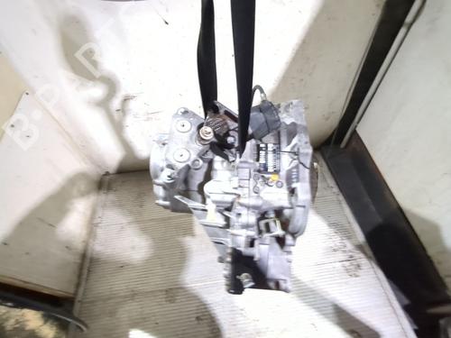 Gearbox OPEL ZAFIRA A MPV (T98) 2.2 DTI 16V (F75) | BP31291747M3 