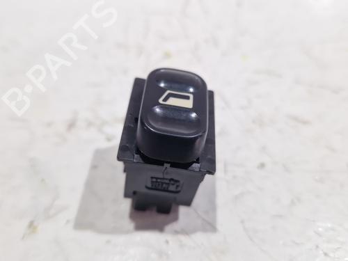 Used Right front window switch Right front window switch PEUGEOT 806 Van (AF_) 2.0 (AFRFNC) (136 hp) 34624502 34624502