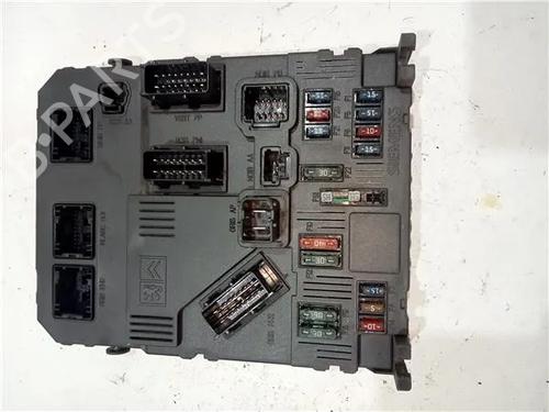 Used Fuse box PEUGEOT 206 Hatchback (2A/C) 1.6 16V (107 hp) 23931588