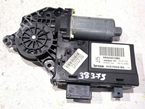 Rudehejsemotor forskærm højre PEUGEOT 307 (3A/C) 2.0 HDi 110 (107 hp) 23902799