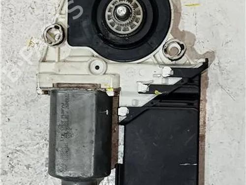 Used Right front window motor VW GOLF IV (1J1) 1.4 16V (75 hp) 23913316
