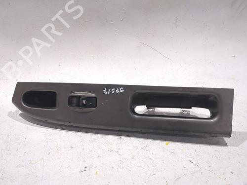 Used Right rear window switch KIA CARENS II MPV (FJ) 2.0 CVVT (139 hp) 23926534