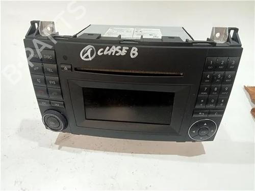 Used Radio MERCEDES-BENZ B-CLASS Sports Tourer (W245) B 160 (245.231) (95 hp) 23931900