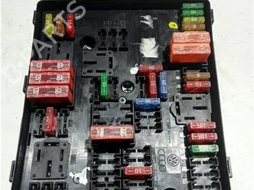 Fuse box VW GOLF V (1K1) 2.0 TDI 16V | BP23928807E1 - Image 3