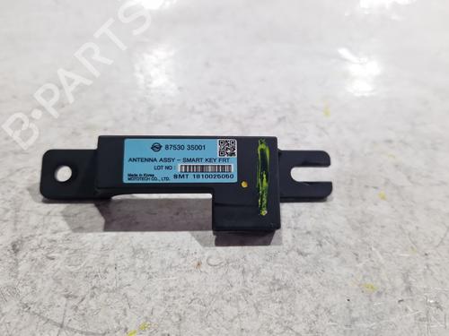 Used Antenna/Base Antenna/Base SSANGYONG TIVOLI 1.6 XDi 160 (115 hp) 33618848 33618848